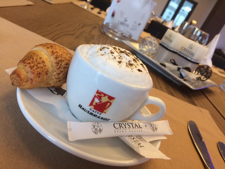 Hotel Crystal Pecinci Екстериор снимка